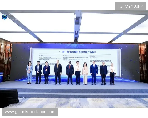 联盟与电视台合作创新赛后分析节目形式