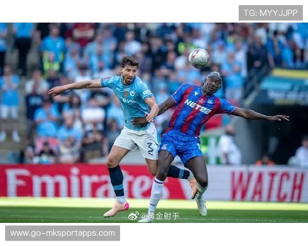 镜头聚焦切尔西！南美黄金射手引爆转会市场的下一站？